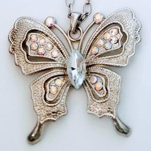 Vintage  Long Butterfly Pendant Necklace